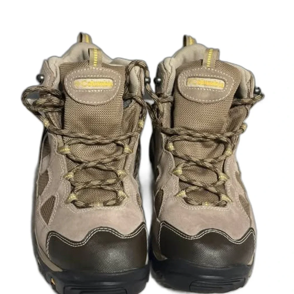 Columbia Men's Hiking Boots - US 10.5 / UK 10 / EUR 44 2/3 - $65 - Like New